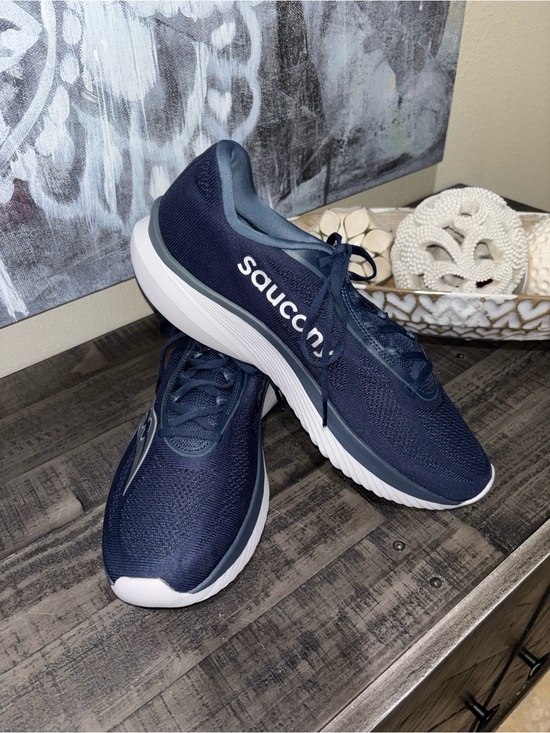 Saucony Other - Saucony Kinvara 15 running sneakers MENS SZ 12